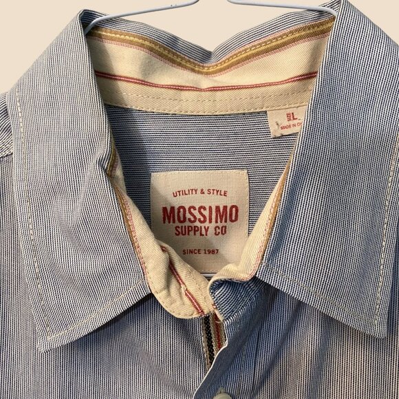 Mossimo Supply Co Mens Large Blue Chambray Button Down Shirt with Elbow Patches - Picture 3 of 4